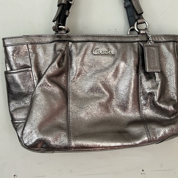 Vintage metallic pewter silver COACH handbag satchel shoulder bag - Picture 3 of 14